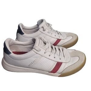 Skechers Women's Zinger Retro White and Red Leather Sneakers 6